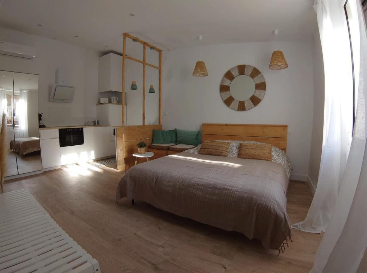 Studio Petite Canaille Каси Экстерьер фото
