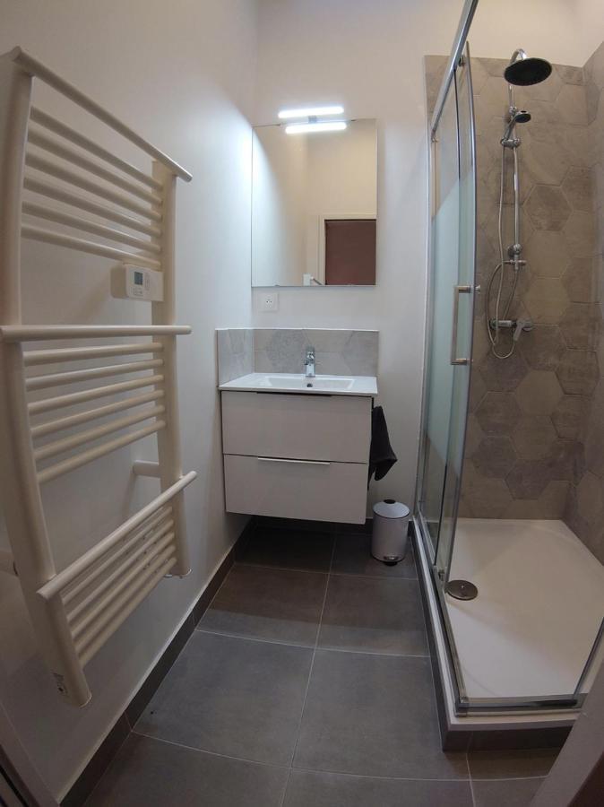 Studio Petite Canaille Каси Экстерьер фото